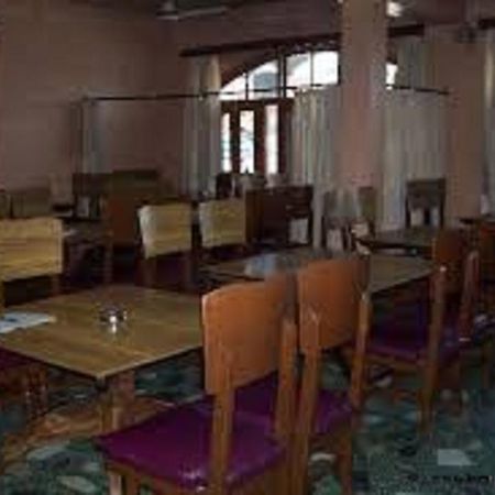 Hotel Azad Durgjan ภายนอก รูปภาพ